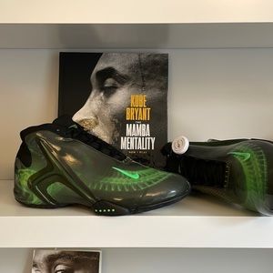 NIKE ZOOM HYPERFLIGHT PREMIUM SUPERHERO KOBE BRYANT GREEN 587561-001 12b 11.5